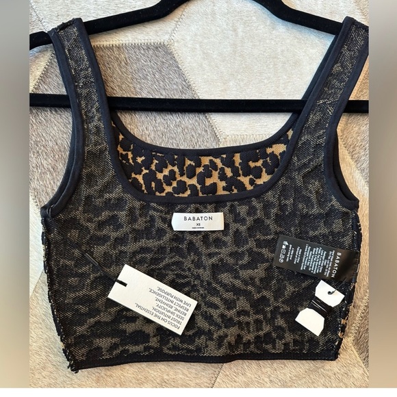 NWT - Aritzia Babaton Arjun Crop Sculpt
Knit Tank - Leopard XS - Picture 3 of 6